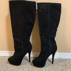 Party boots !